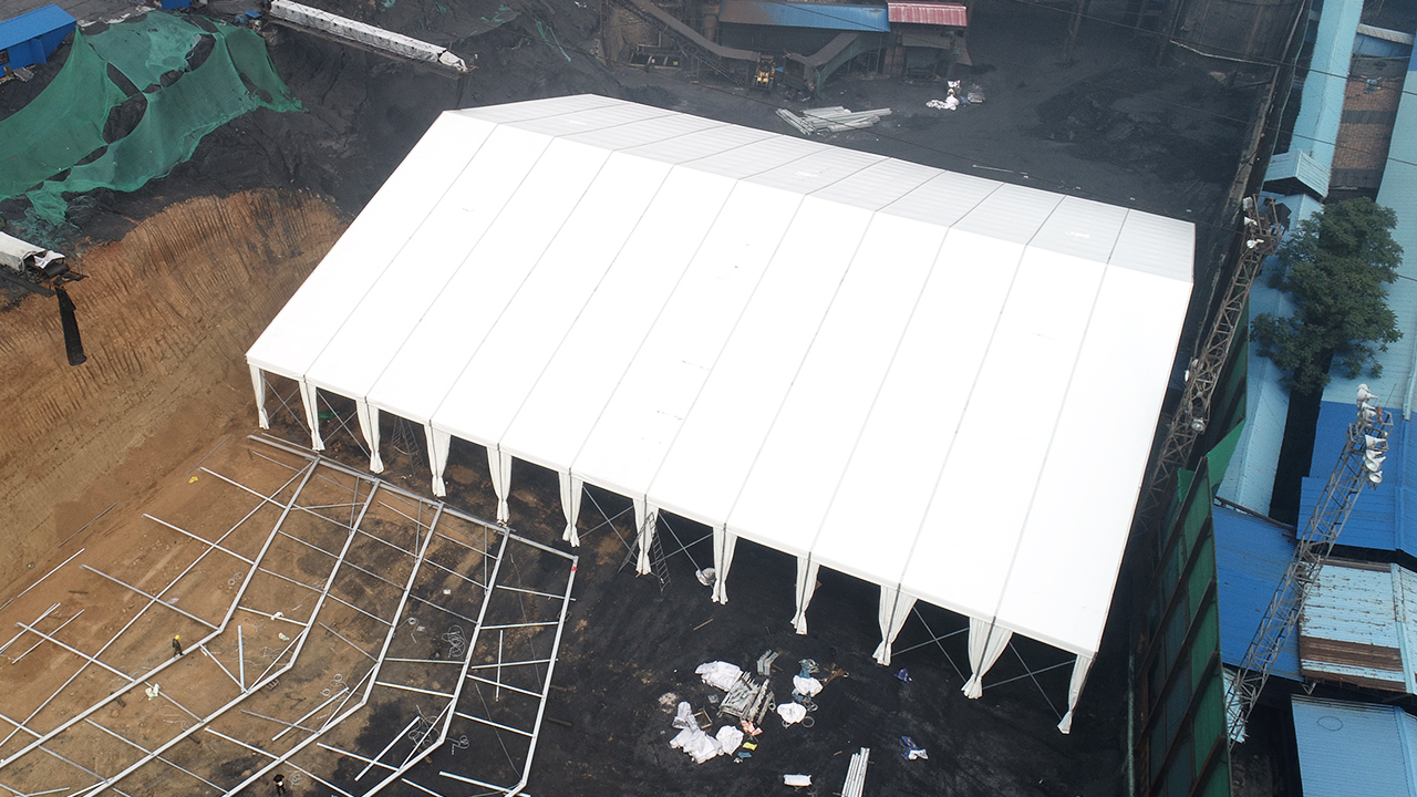 環(huán)保煤棚｜鋼結(jié)構(gòu)篷房堅固耐用封面